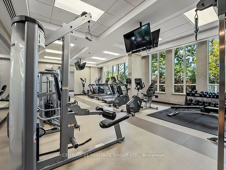 75 N Park Rd #807 — Photo 3