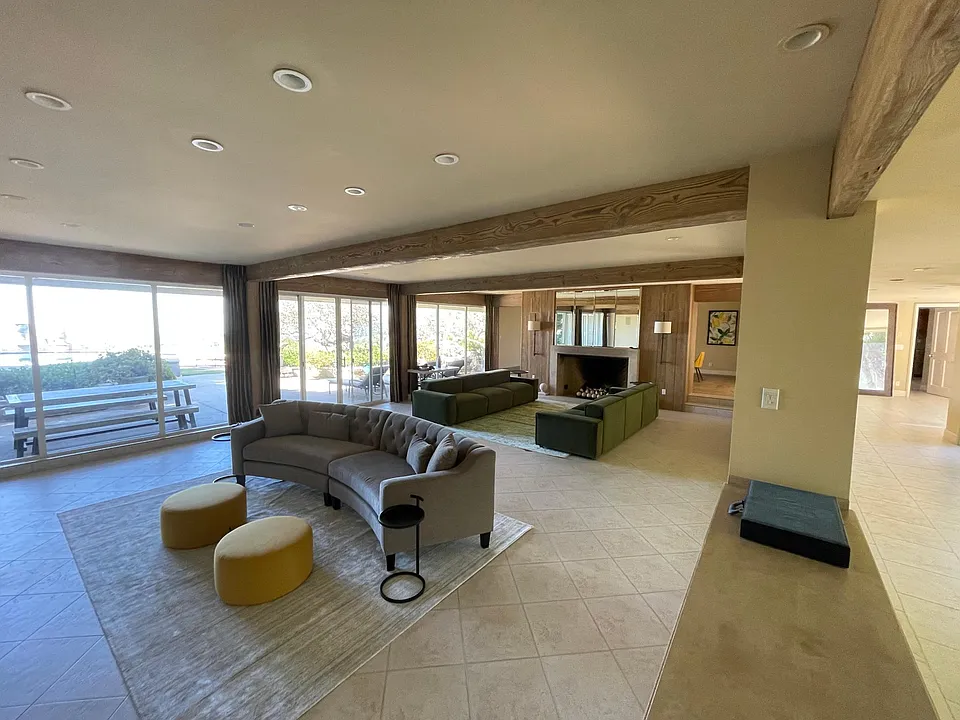 1375 Beverly Estate Dr