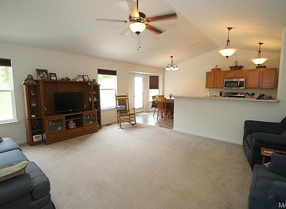 Vaulted Great Room and Kitchen