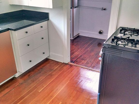 4th image of 745 E Orange Grove Blvd APT 7