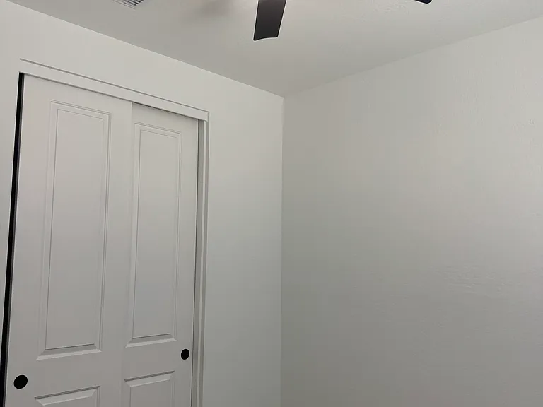 2521 S 180th Dr — Photo 15