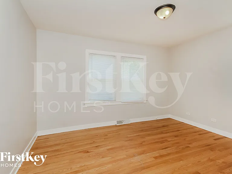 3838 216th Pl — Photo 9