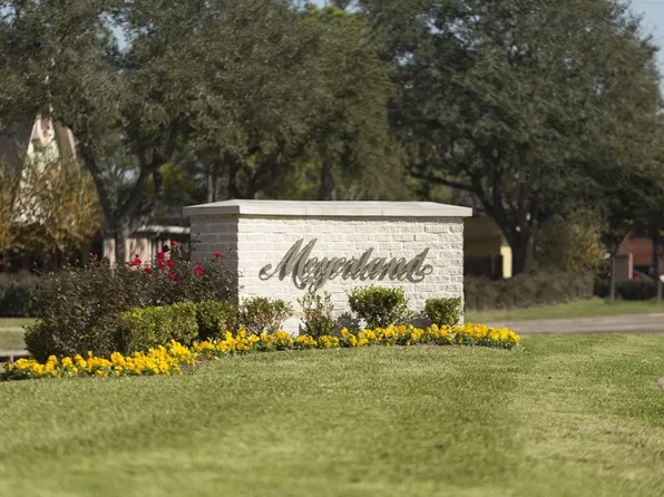 4951 Glenmeadow Dr, Houston, TX 77096
