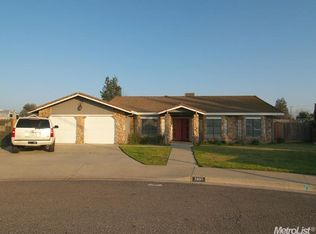 2460 Saint Marys Ct, Turlock, CA 95382
