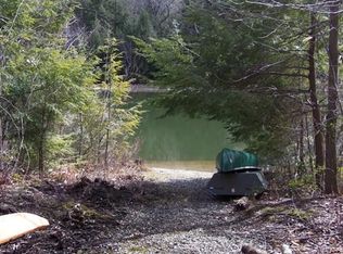 17 Otter Pond Trl, Tolland, MA 01034