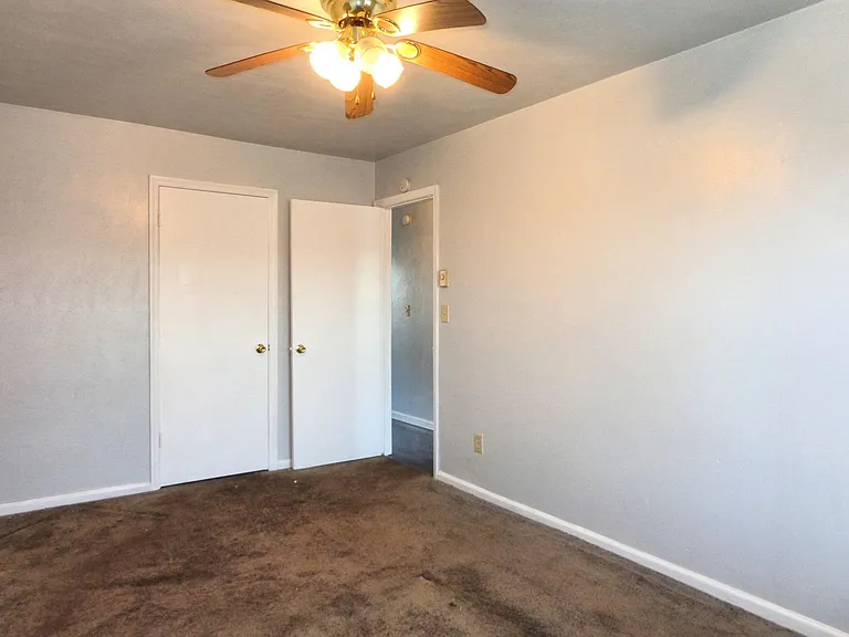 601 Rockingham St — Photo 13