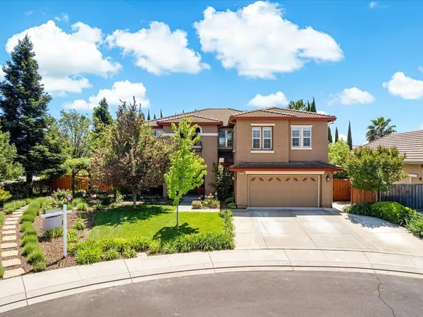 1007 Canterbury Court, Vacaville, CA 95687