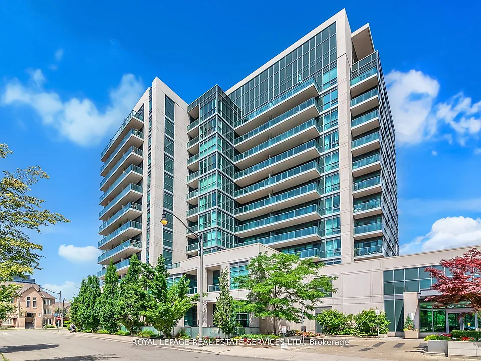 35 Brian Peck Cres #Penthouse 14