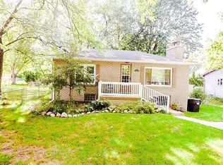 2876 Walsh Dr, Rochester Hills, MI 48309