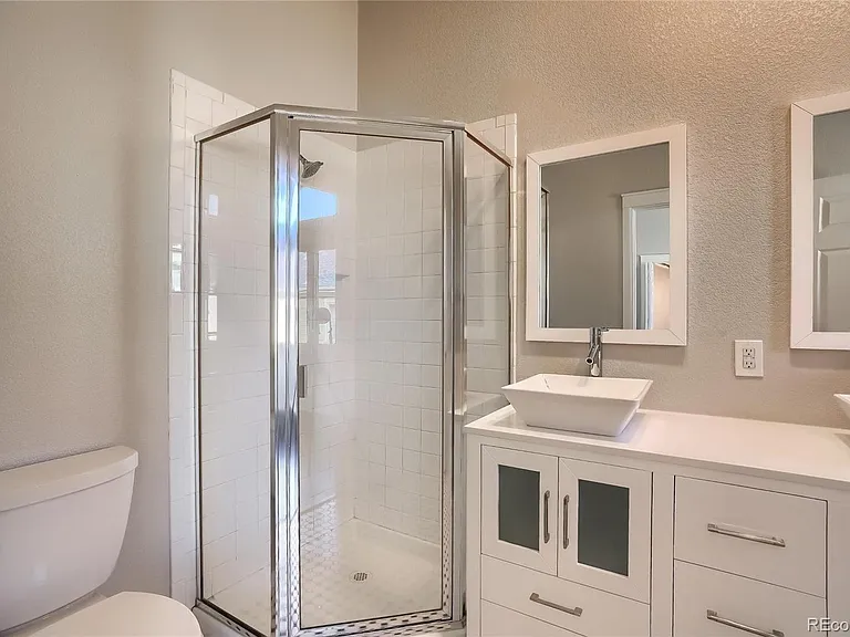 4527 W 37th Ave #7 — Photo 12