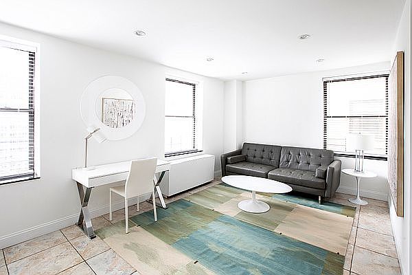 1st image of 150 W 51st St APT 1608