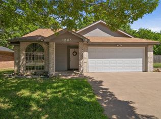 1805 Riata Dr, Woodway, TX 76712