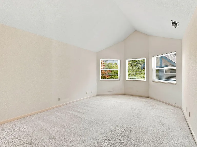 22555 Kinst Ct — Photo 22