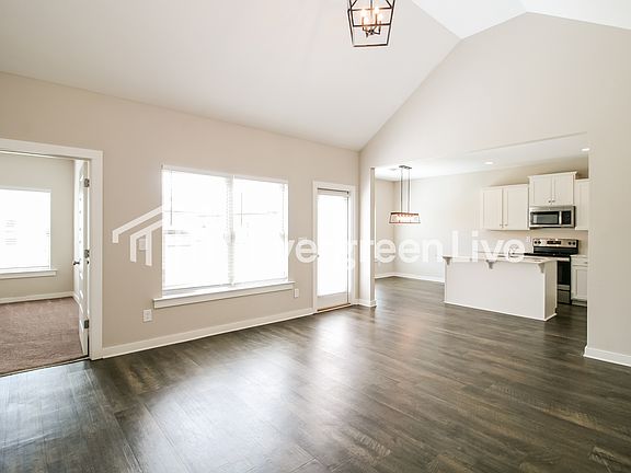 3rd image of 11126 Harlow Way
