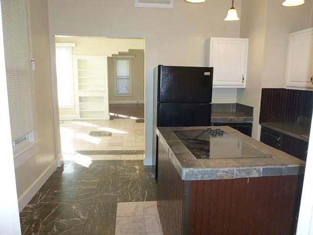 416 S Adams St — Photo 17