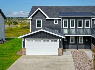 507 46th St E, Williston, ND 58801