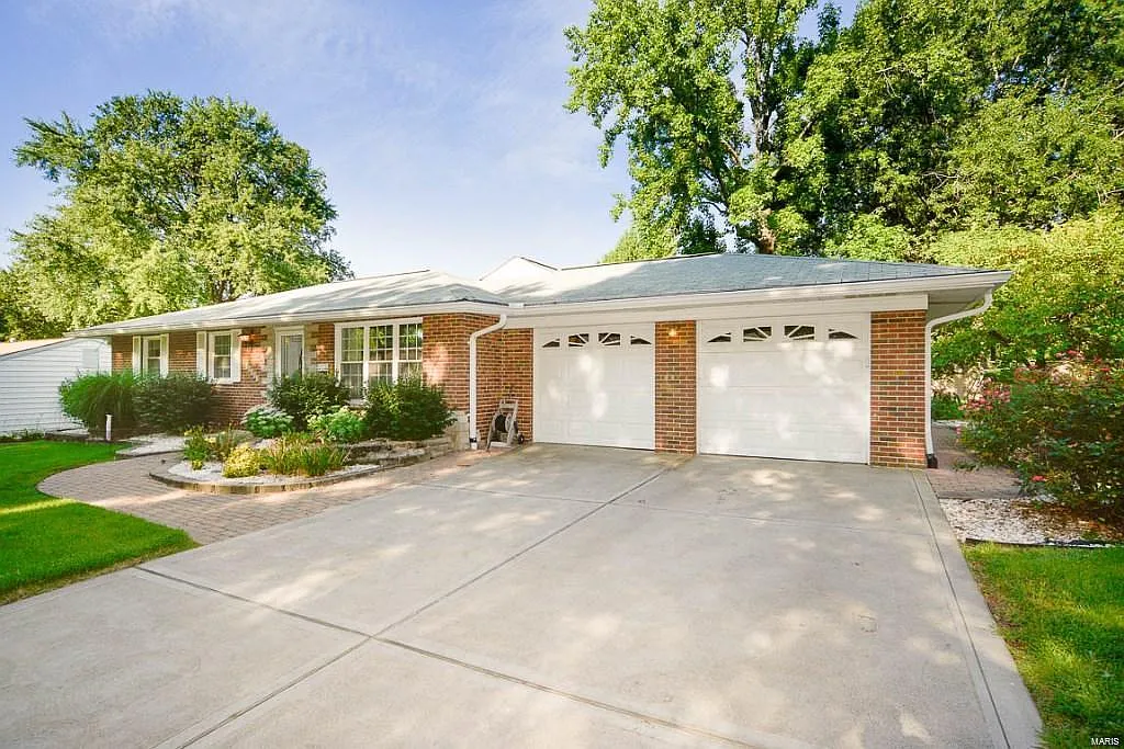 10017 Zenith Ct photo 1