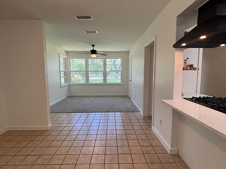14 Bay Dr NE — Photo 11