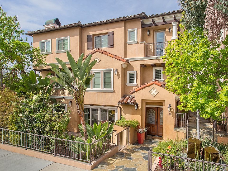 1st image of 33 Monterey Blvd
