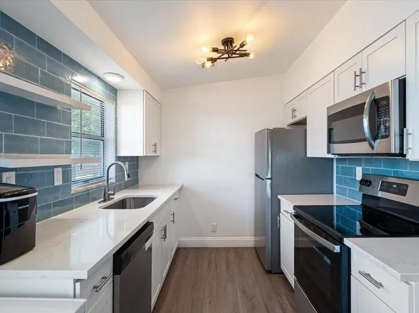 713 SW 9th Court, Delray Beach, FL 33444