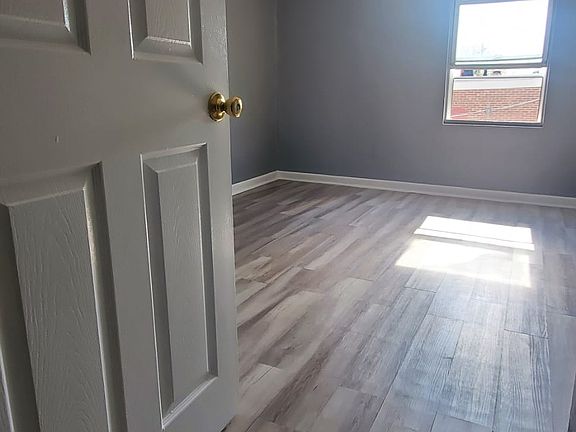 5th image of 1505 Mount Ephraim Ave Floor 2