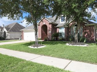 2506 Sunray Ct, Pearland, TX 77584