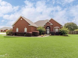 415 Erin Way, Warner Robins, GA 31088