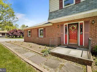 7921 Chestnut Grove Rd, Frederick, MD 21701