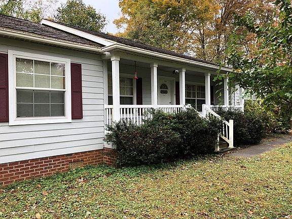 3rd image of 76 M L Thompson Dr