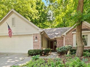 11121 Stratford Way, Fishers, IN
