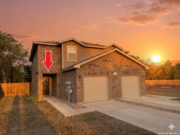 8711 8th St #1, Converse, TX 78109