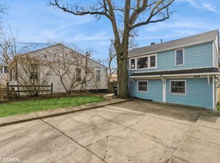 244 Slocum Lake Rd, Wauconda, IL 60084