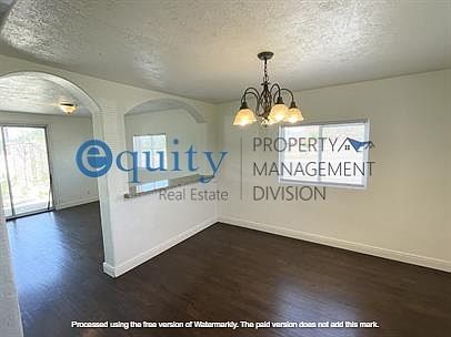 5th image of 1714 W Chateau Ave
