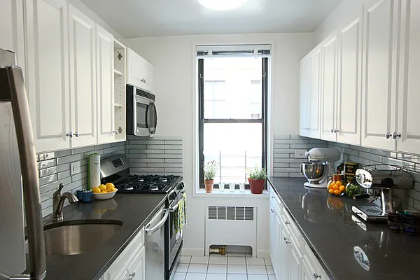 Rented by Compass | media 19