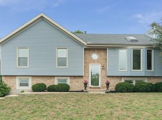 11588 Earnshaw St, Overland Park, KS 66210
