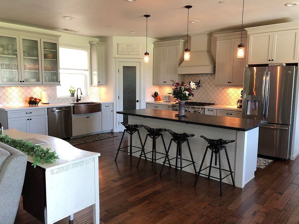 1st image of 4063 Glidden Ln