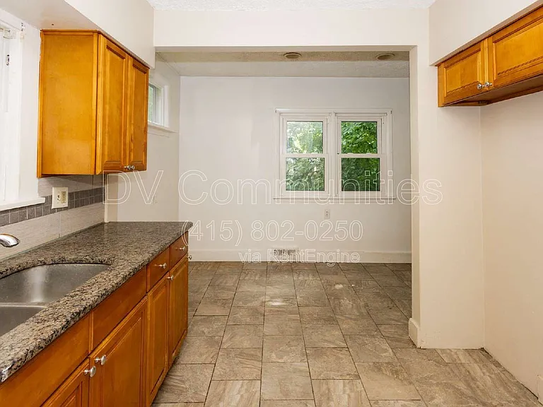 3849 W 135th St — Photo 8