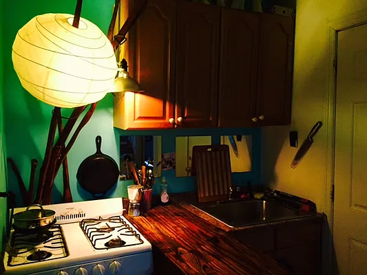 Rented by Premier Metro Realty Corp | media 8