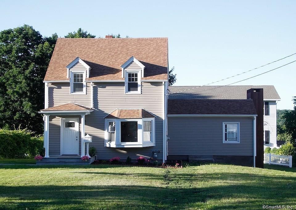 29 Spring Hill Ave, 