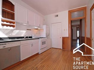 241 W Scott St #Z0W870WKV, Chicago, IL 60610