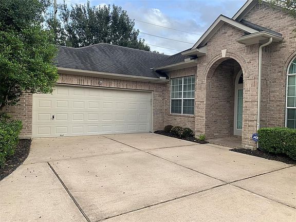 2nd image of 21803 Canton Pass Ln
