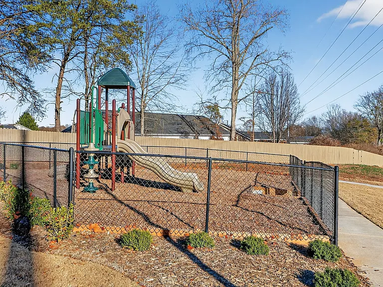 LEO Jamestown- Single Family Rental Homes — Photo 21