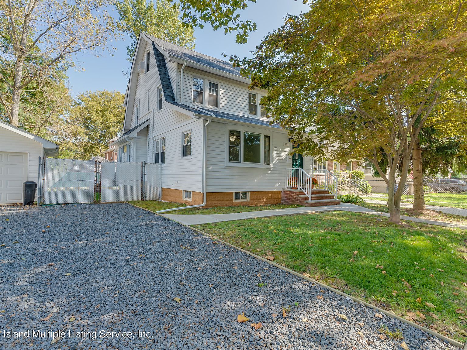 211 Bancroft Ave, Staten Island, NY 10306 Zillow