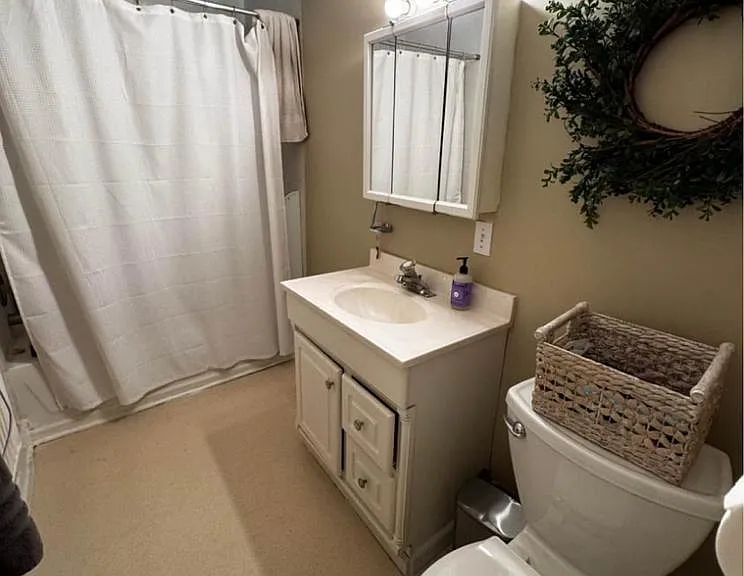 207 E Genesee St #5 — Photo 14