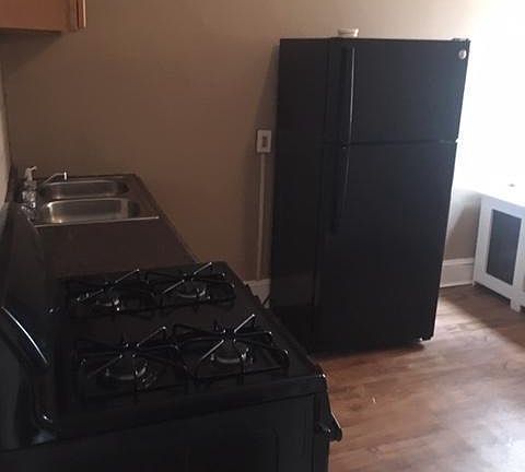 2nd image of 703 W Annsbury St #2