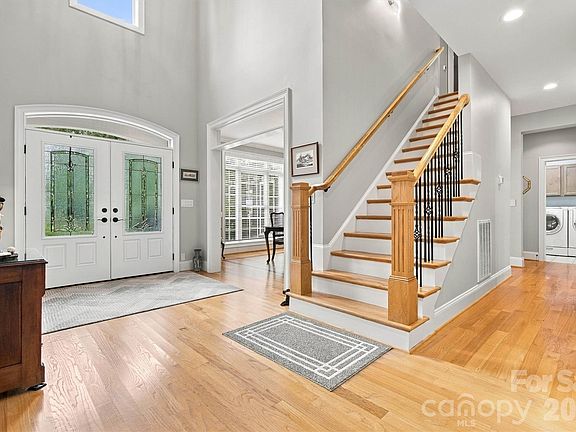 5th image of 7159 Inverness Dr