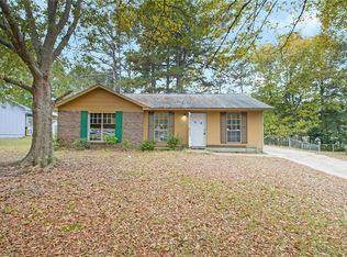 6055 Deerfield Ct, Morrow, GA