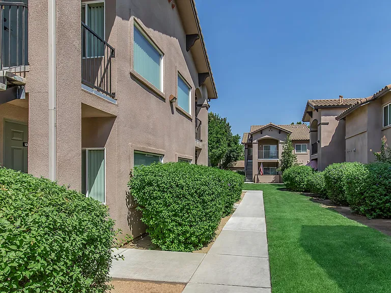 Palo Alto Place — Photo 10