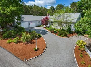 508 Cotuit Bay Dr, Barnstable, MA 02630