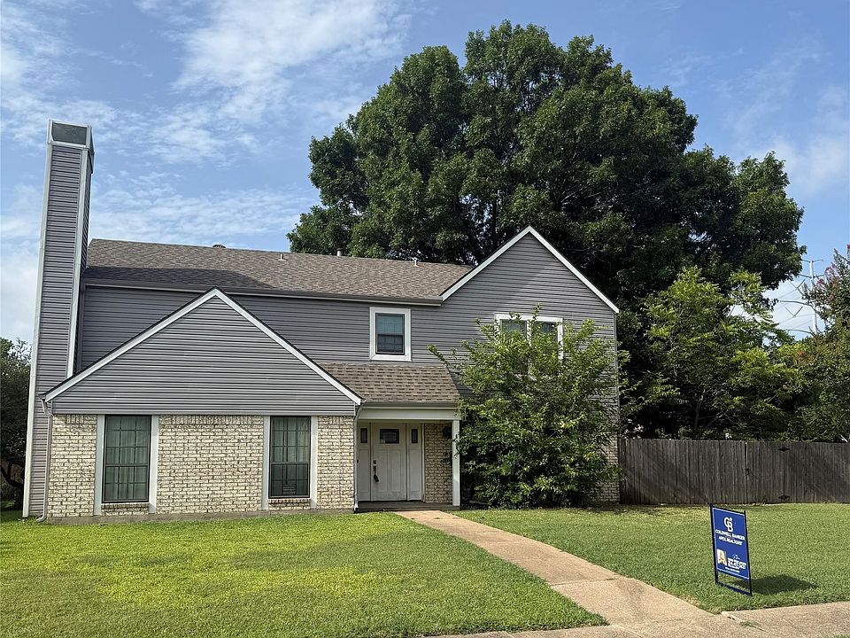 1st image of 610 Pyramid Dr